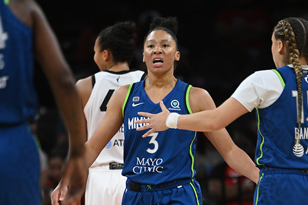 Lynx Fall to Aces
